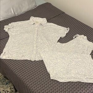 Soma Like New light Blue & White PJ set
